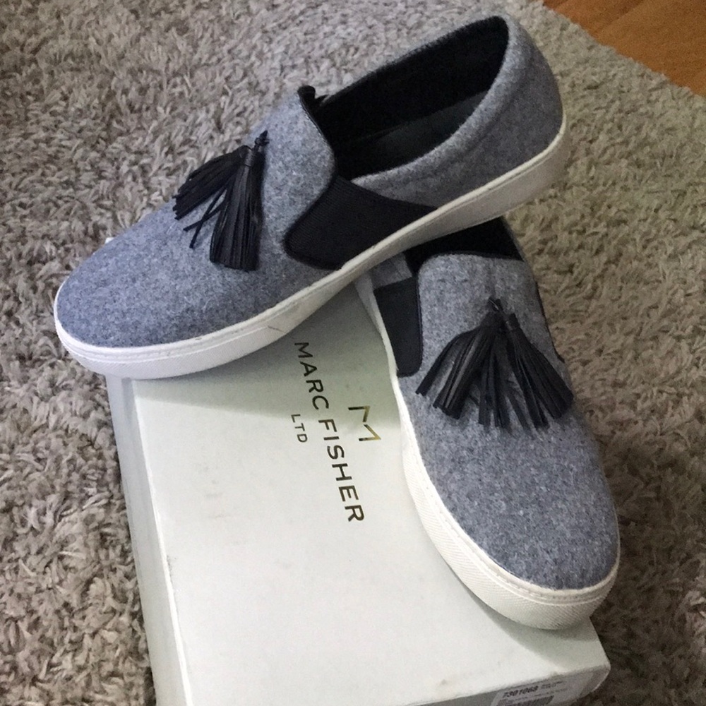 Marc Fisher Sadee Gray Felted Slip On w/ Tassels